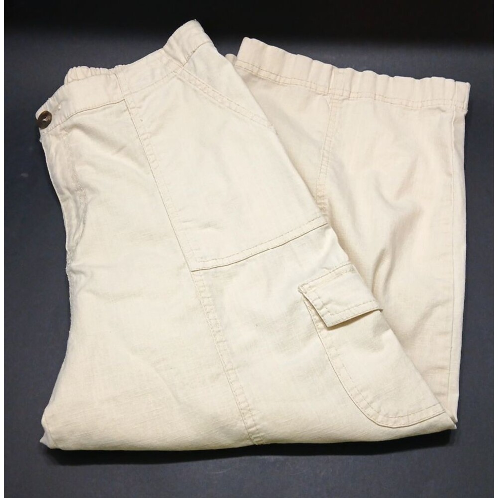 IB Diffusion  Capris Cropped Pants Size 12 Cream Patch Pockets Cotton Blend